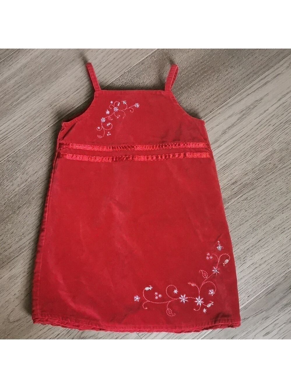 Laura Ashley Vintage Festive Girls Velvet Jumper dress. Size 2. EUC